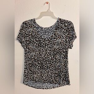 Rue21 Cheetah Print Tee with Mini Front Pocket